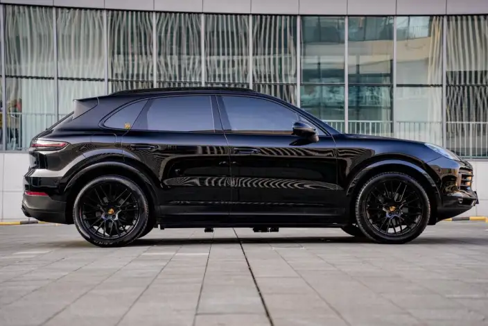 Cayenne 2023 Model Cayenne 3.0T Platinum edition – фото 6