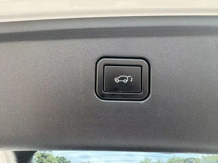 Changan Auchan Z6 2023 Model Blue whale 1.5T DCT Smart Cool Model – фото 10