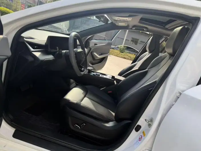 Ruicheng Plus 2024 Model 1.5T DCT Smart Edition – фото 8