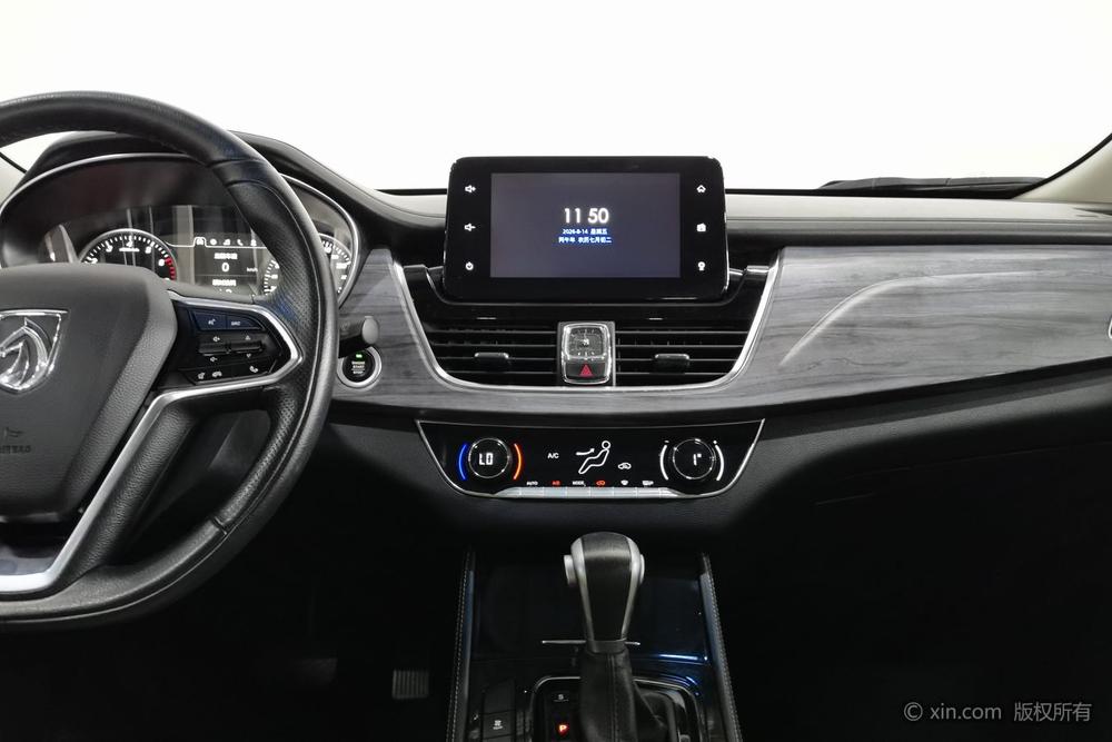 Baojun 730 2017 1.5T DCT Flagship 7-seater, China V – фото 12