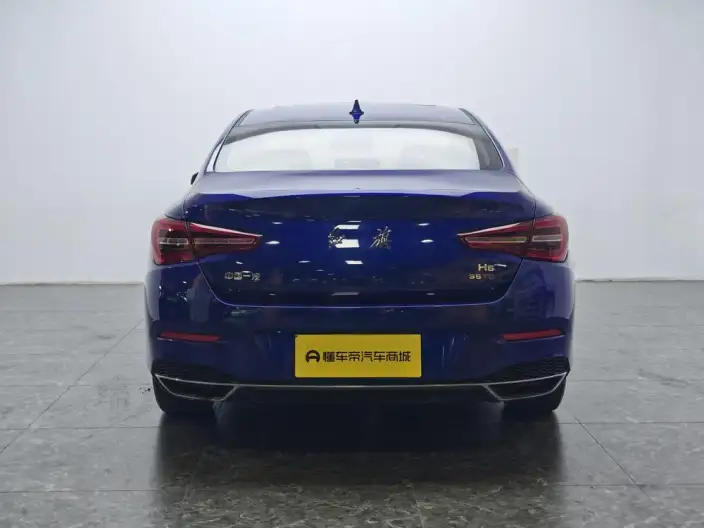Hongqi H5 Classic 2022 Model Classic Model 1.8T Automatic Smart Flag Enjoy Edition – фото 6