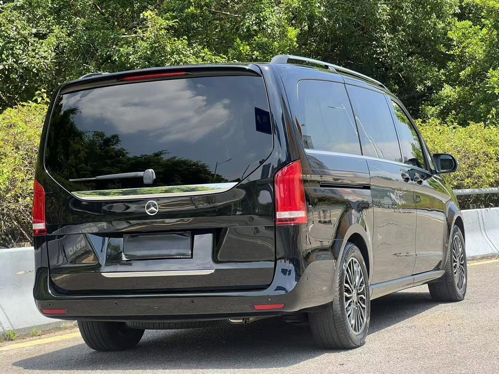 Mercedes-Benz V-Class Модель 2018 года V 260 Premium Edition Country VI – фото 5