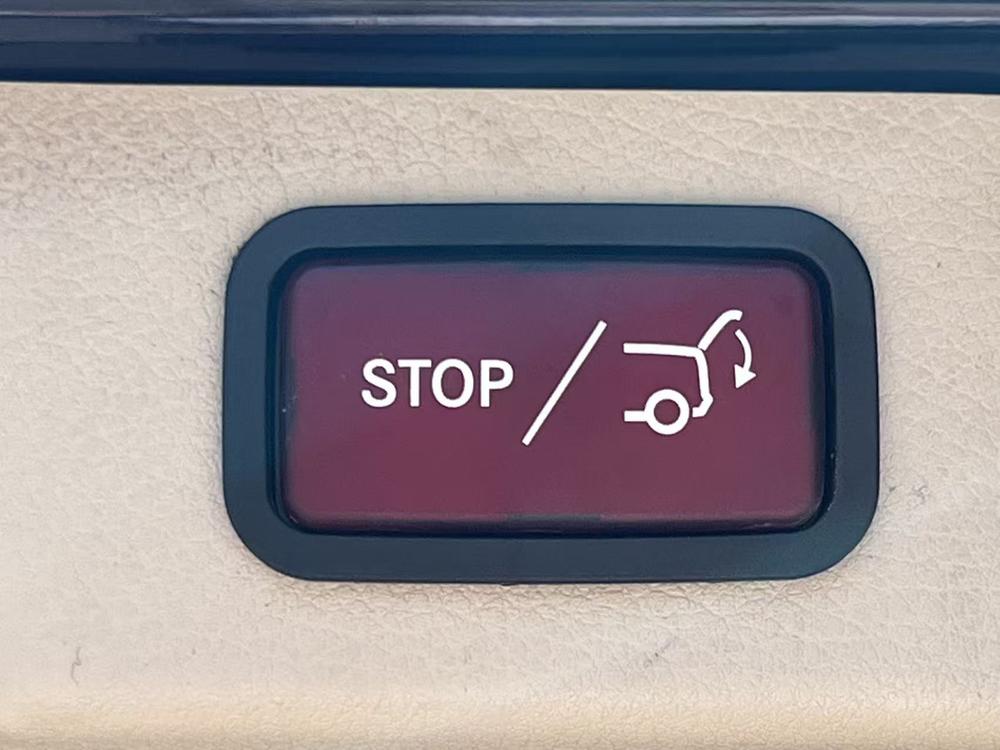 Mercedes-Benz V-Class Модель 2018 года V 260 Premium Edition Country VI – фото 7
