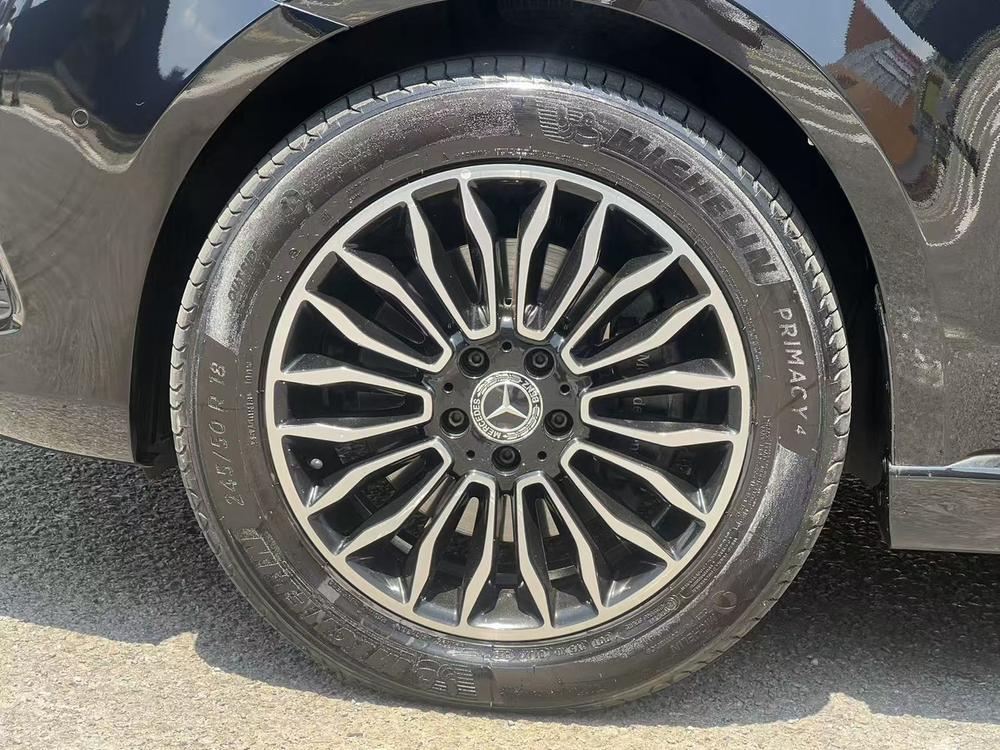 Mercedes-Benz V-Class Модель 2018 года V 260 Premium Edition Country VI – фото 12