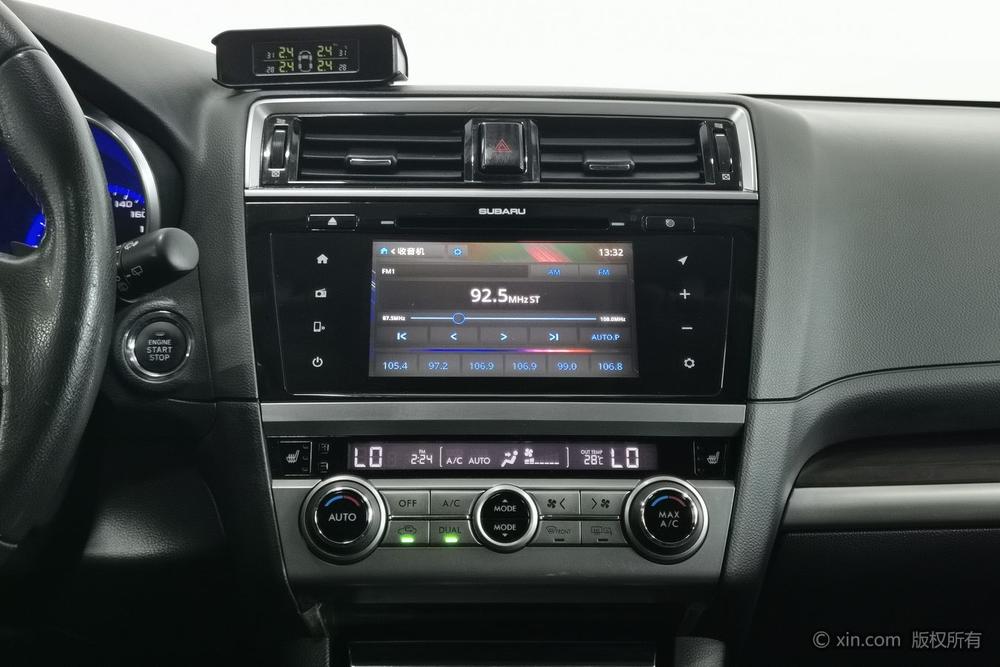 Subaru Outback 2016 модификация 2.5i Luxury Навигация Edition – фото 12