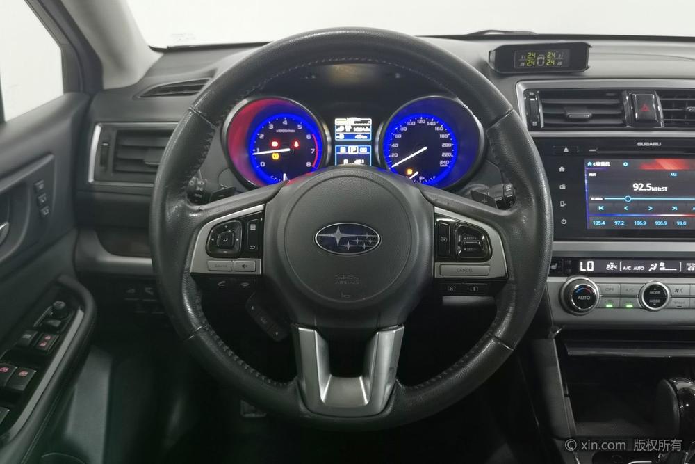 Subaru Outback 2016 модификация 2.5i Luxury Навигация Edition – фото 13