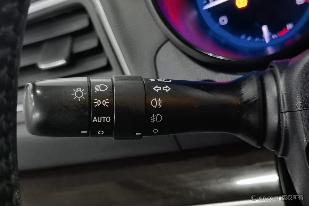 Subaru Outback 2016 модификация 2.5i Luxury Навигация Edition – фото 15
