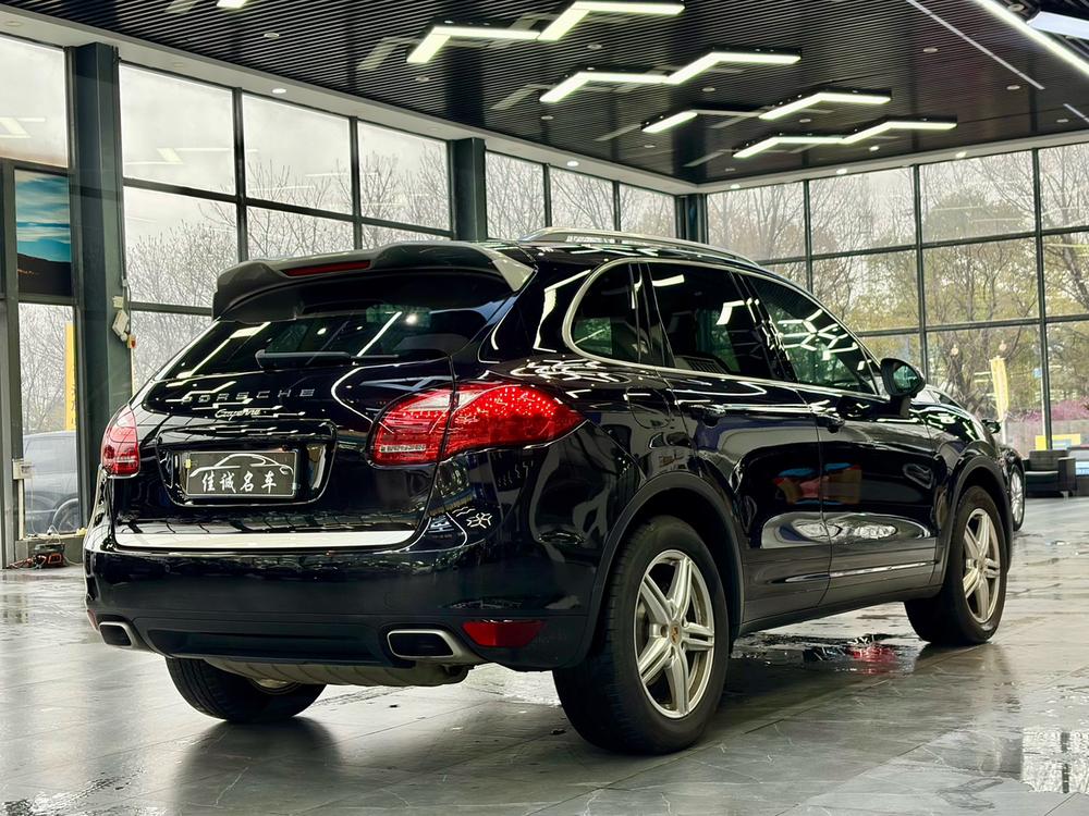 Cayenne 2014 модификация Cayenne Platinum Edition 3.0T – фото 5