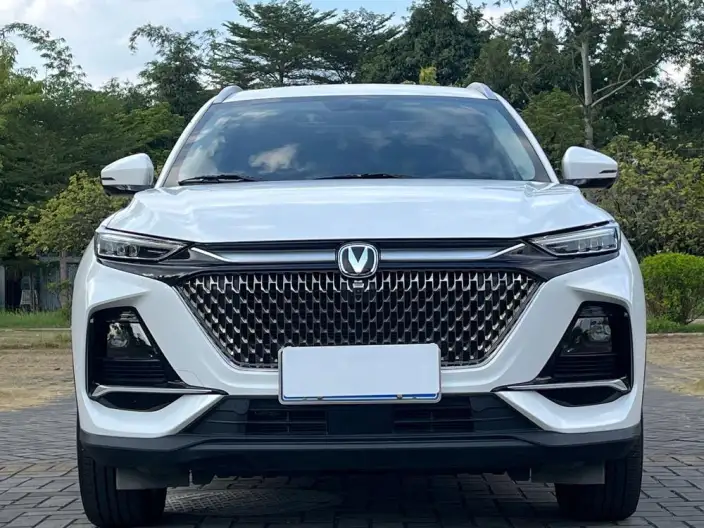 Changan X7 PLUS 2024 Model 1.5T DCT Zhen Xiang Model 5 seat – фото 2