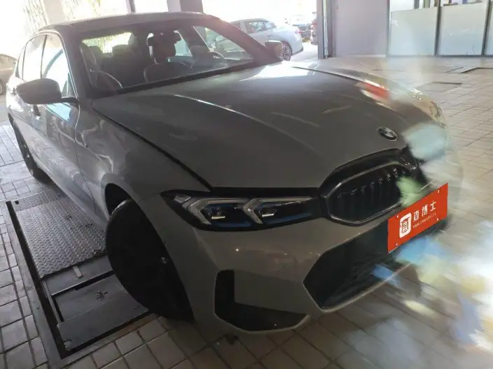BMW 3 Series 2025 Model 330Li Exclusive Model M Sports Night Set – фото 2