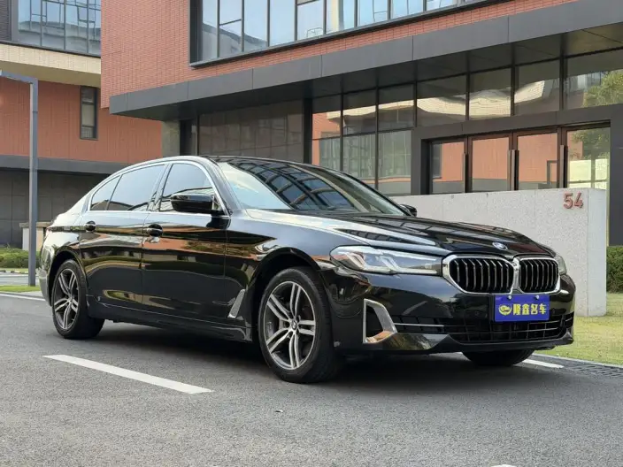 BMW 5 Series 2022 Model Facelift 530Li Leading Model Luxury Set – фото 3