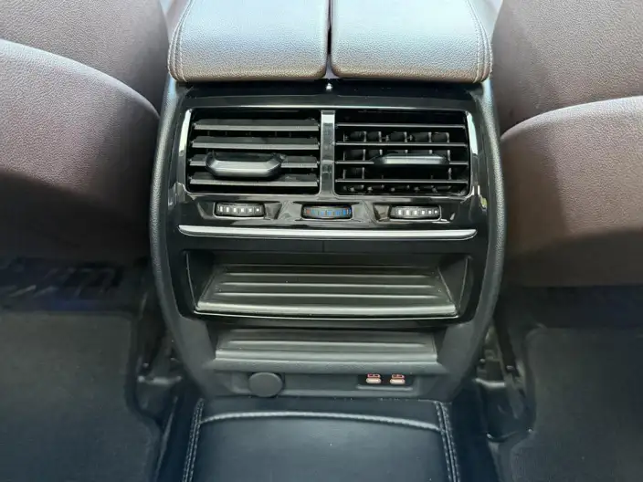 BMW 5 Series 2022 Model Facelift 530Li Leading Model Luxury Set – фото 9