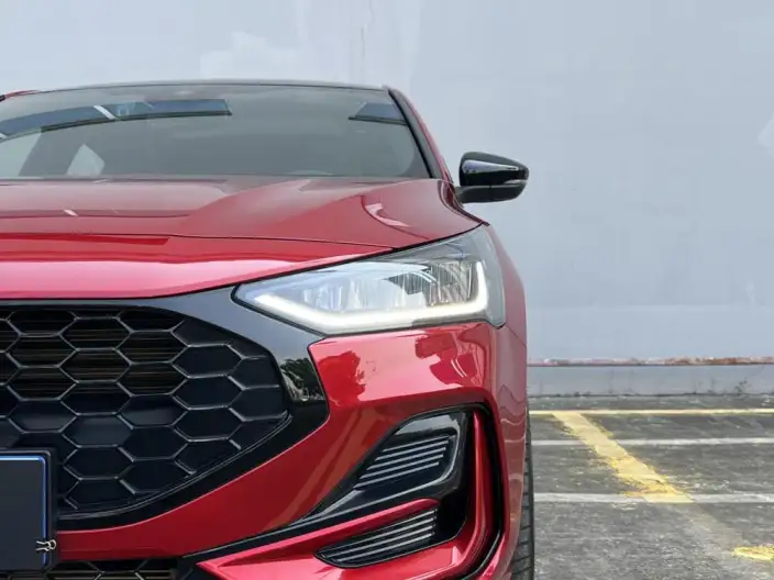 Ford Focus 2022 Model Hatchback EcoBoost 180 Automatic ST Line – фото 8