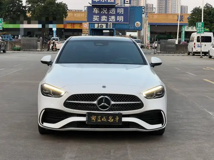 Mercedes-Benz C-Class 2024 Model C 260 L Sports Edition – фото 2