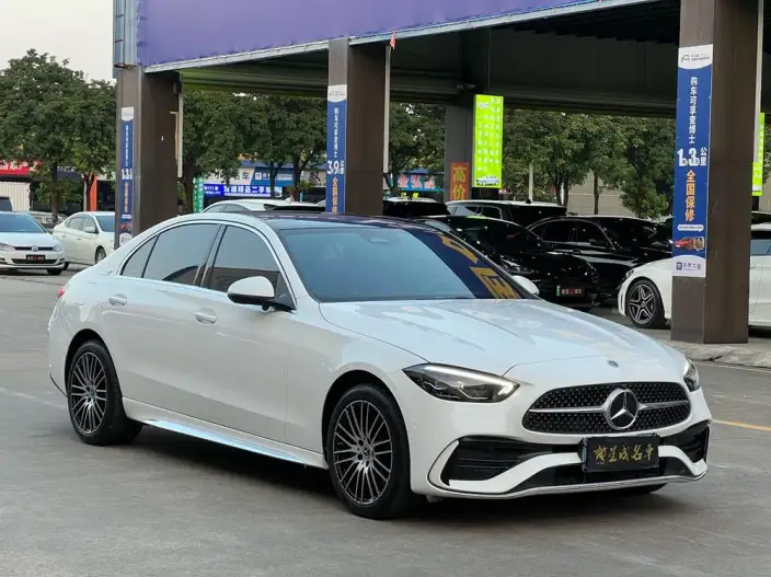 Mercedes-Benz C-Class 2024 Model C 260 L Sports Edition – фото 3