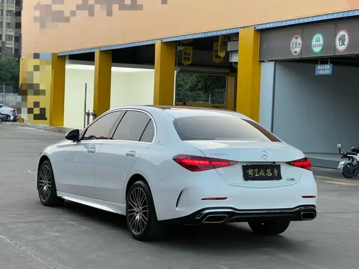 Mercedes-Benz C-Class 2024 Model C 260 L Sports Edition – фото 4