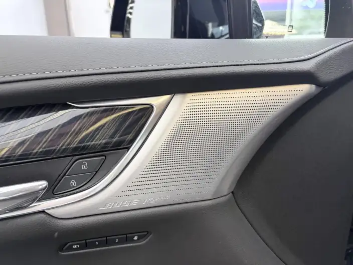 Cadillac XT6 2022 Model 2.0T VI seat 4WD Luxury Model Standard Edition – фото 8