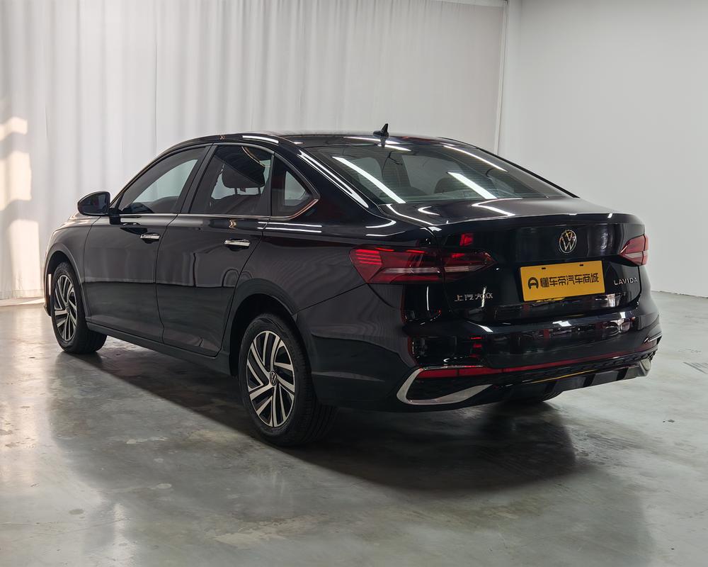 Volkswagen Lavida 2024 1.5L Automatic Star Five Million Edition – фото 5