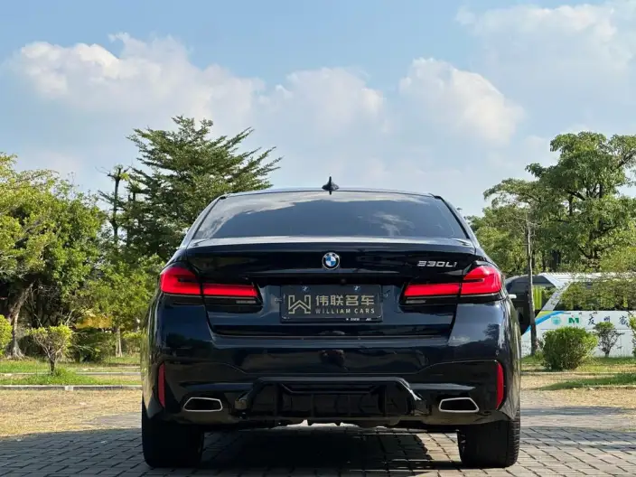 BMW 5 Series 2022 Model 530Li Leading Model M Sports Set – фото 5