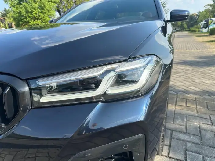 BMW 5 Series 2022 Model 530Li Leading Model M Sports Set – фото 7