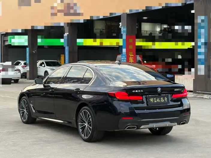 BMW 5 Series 2023 Model 530Li Leading Model M Sports Set – фото 3