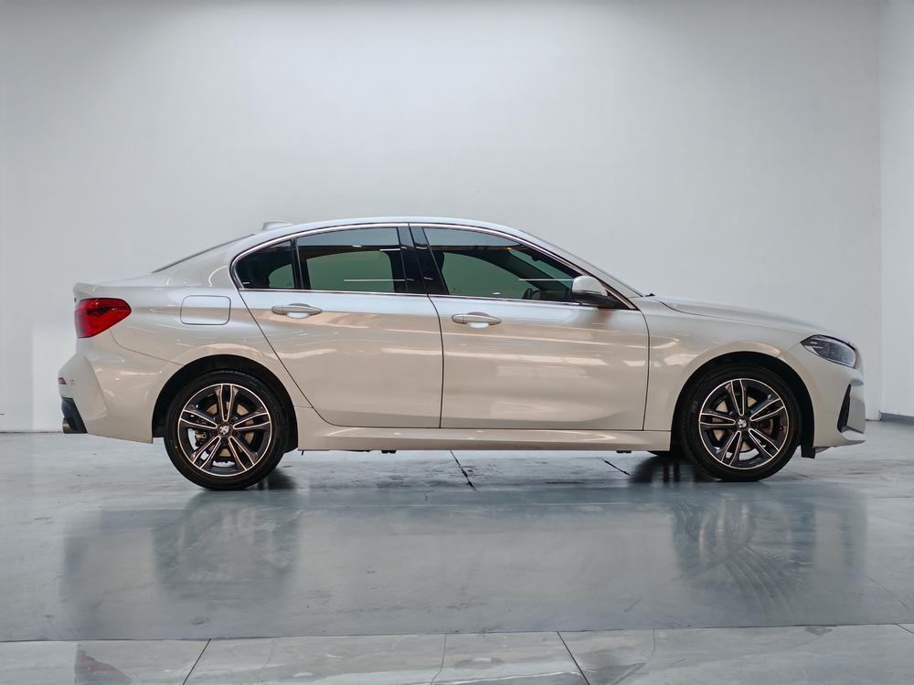 BMW 1 Series Раздел 2023 120i M Sports Edition – фото 8