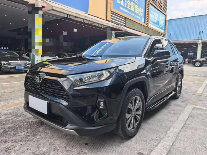 Toyota RAV4 2023 Model 2.0L CVT 2WD Fashion edition – фото 1