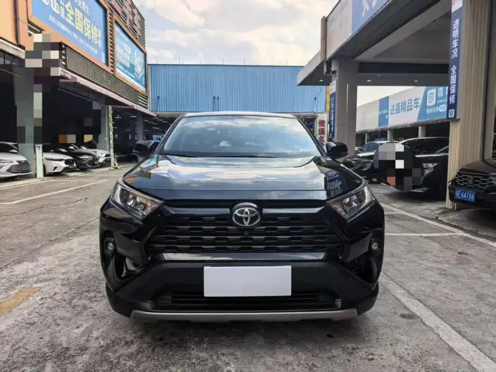 Toyota RAV4 2023 Model 2.0L CVT 2WD Fashion edition – фото 2
