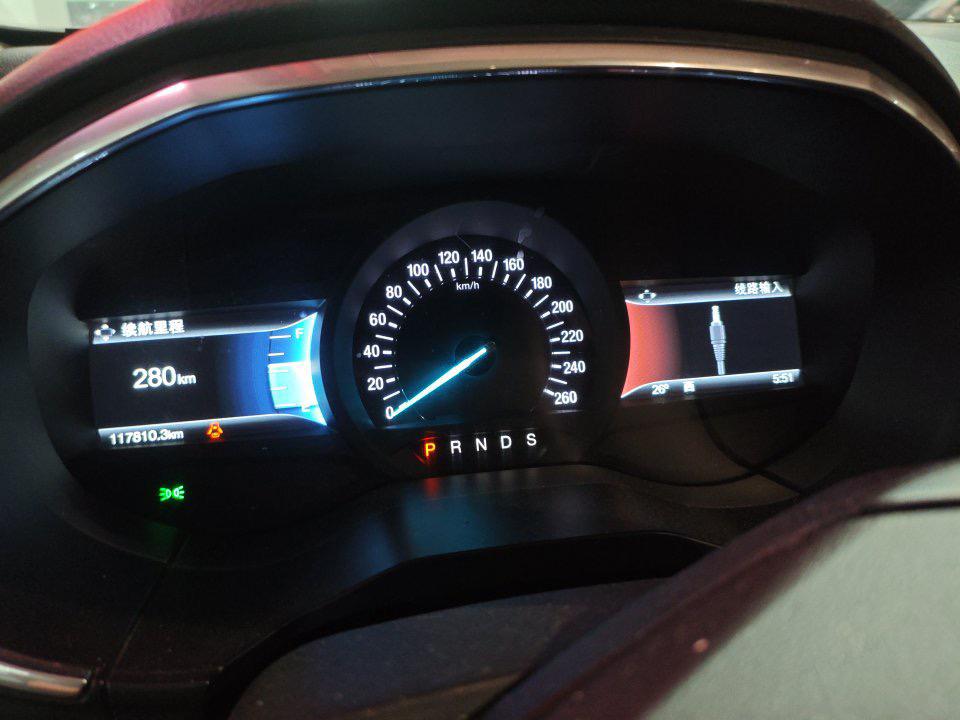 Ford Edge 2016 EcoBoost 245 4WD Premium 7-seater – фото 6