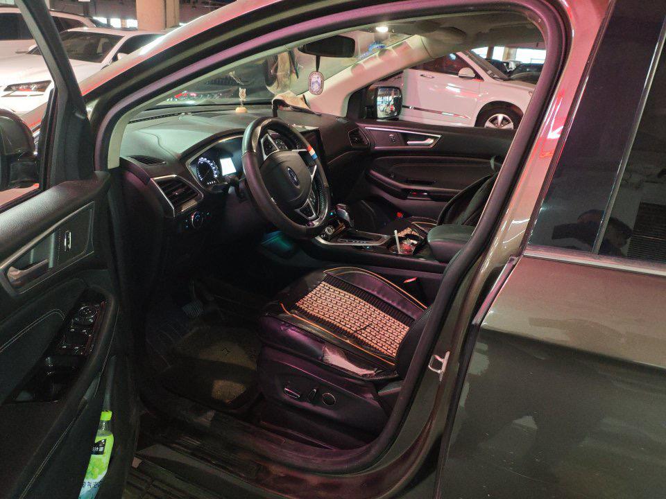 Ford Edge 2016 EcoBoost 245 4WD Premium 7-seater – фото 7
