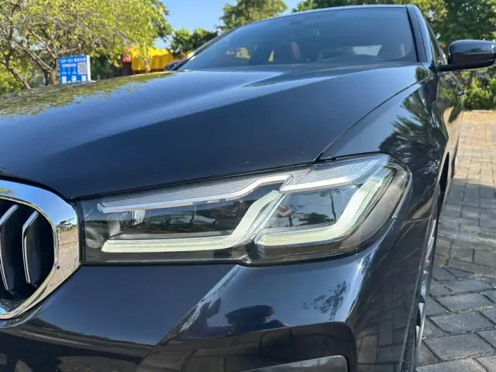 BMW 5 Series 2022 Model 530Li Leading Model M Sports Set – фото 8