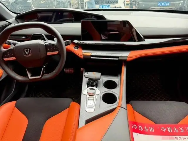 Changan UNI-V 2022 Model 1.5T Sports Edition – фото 8