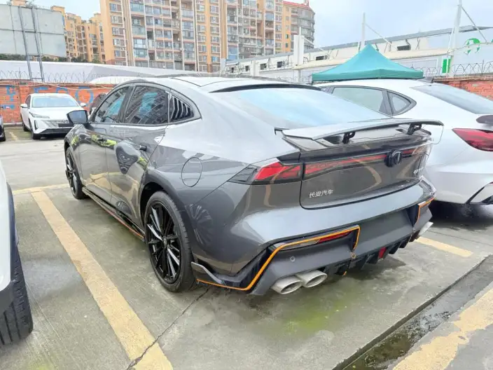 Changan UNI-V 2023 Model 1.5T Sports Edition