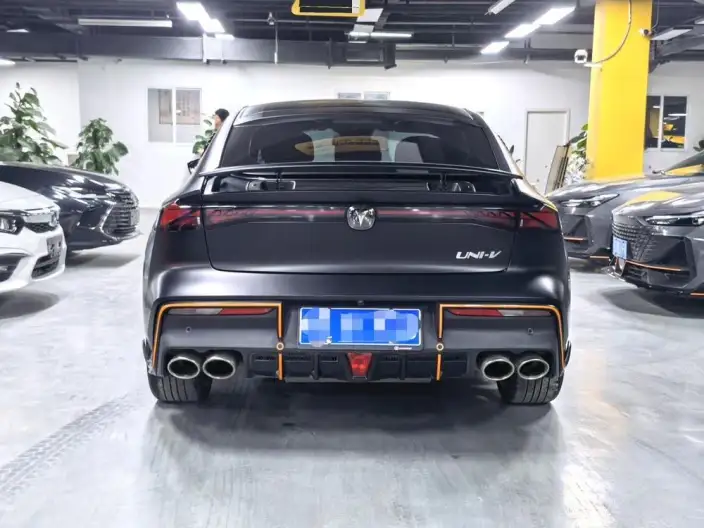 Changan UNI-V 2022 Model 1.5T Sports Edition – фото 5