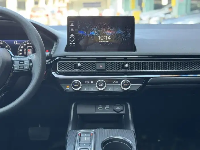 Honda Civic 2023 Model HATCHBACK 2.0L e:HEV Extreme Yao Edition – фото 7
