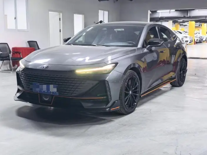 Changan UNI-V 2023 Model 1.5T Sports Edition