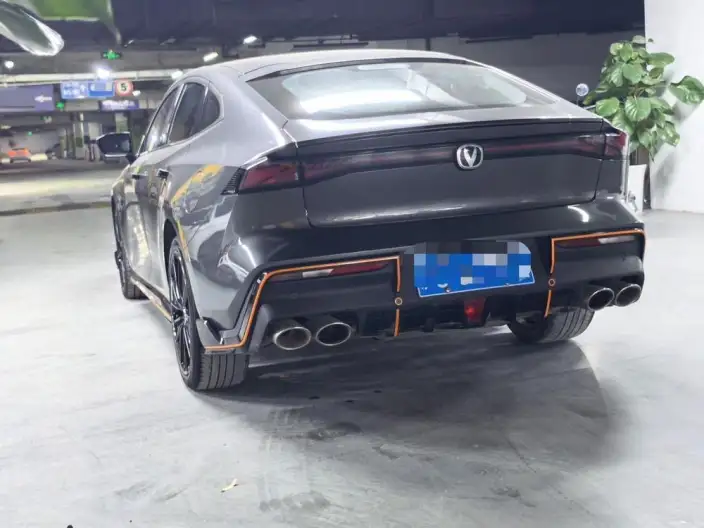 Changan UNI-V 2023 Model 1.5T Sports Edition