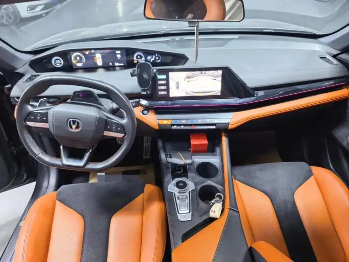 Changan UNI-V 2023 Model 1.5T Sports Edition – фото 7