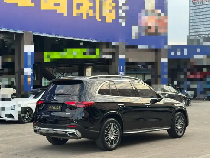 Mercedes-Benz GLC 2023 Model Facelift GLC 300 L 4MATIC Dynamic Model 7 seat – фото 6