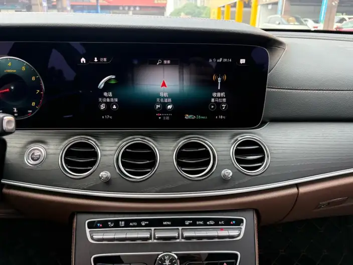 Mercedes-Benz E-Class 2023 Model E 300 L Luxury Model Sports sedan – фото 9