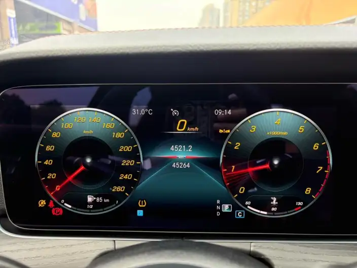 Mercedes-Benz E-Class 2023 Model E 300 L Luxury Model Sports sedan – фото 10