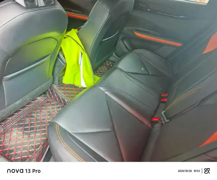 Changan UNI-V 2023 Model 1.5T Noble Model – фото 9