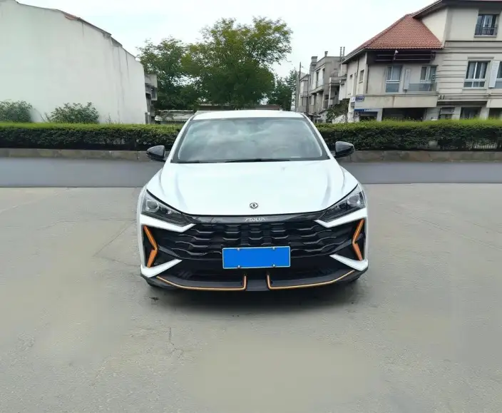 Yixuan 2023 Model Facelift 1.5L Automatic Follow-up version