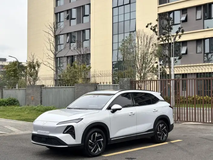 **Wuling Xingguang S** EV 2025 Model 510KM Flagship Model