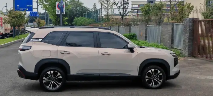 Xingguang 560 PHEV 2026 Model 125km Luxury Model – фото 8