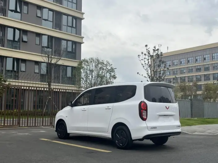 Wuling Hongguang Extended Range Edition 2025 Model 50KM Comfort Model – фото 5