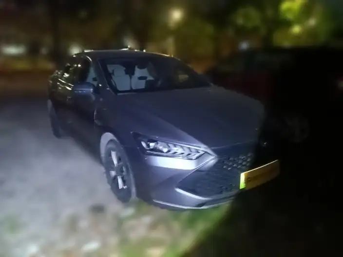 BYD Qin PLUS DM 2023 Model DM-i Champion Edition 55KM Leading Model – фото 3