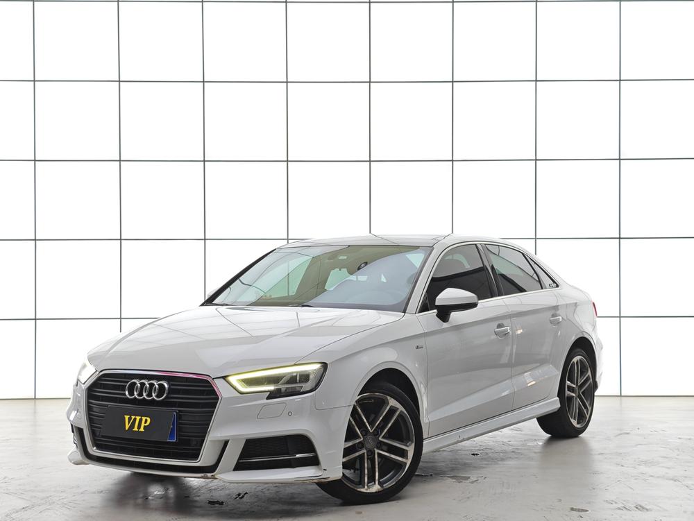 Audi A3 2018 30th Anniversary Limousine 35 TFSI Style – фото 1