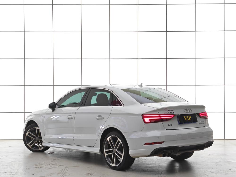 Audi A3 2018 30th Anniversary Limousine 35 TFSI Style – фото 5