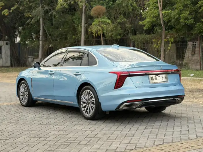 Hongqi H5 2023 Model 1.5T HEV Flag Lead Edition – фото 5